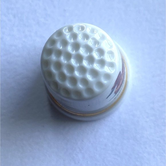 Vintage Cinnamon Teal Duck Porcelain Bisque Bone China Thimble Gold Rim 1” - Picture 5 of 6